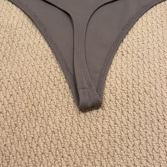 Babaton Aritzia Contour purple squareneck bodysuit - Picture 4 of 5